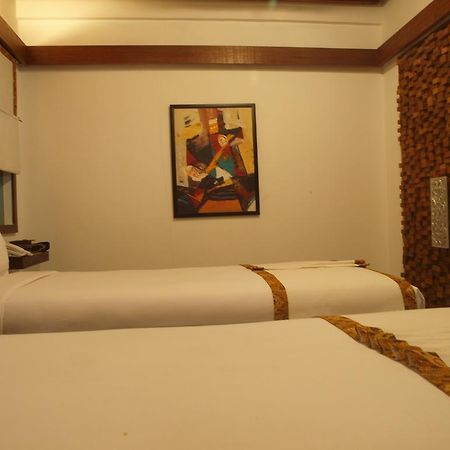 Flores Gallery Hotel Bandung Dış mekan fotoğraf