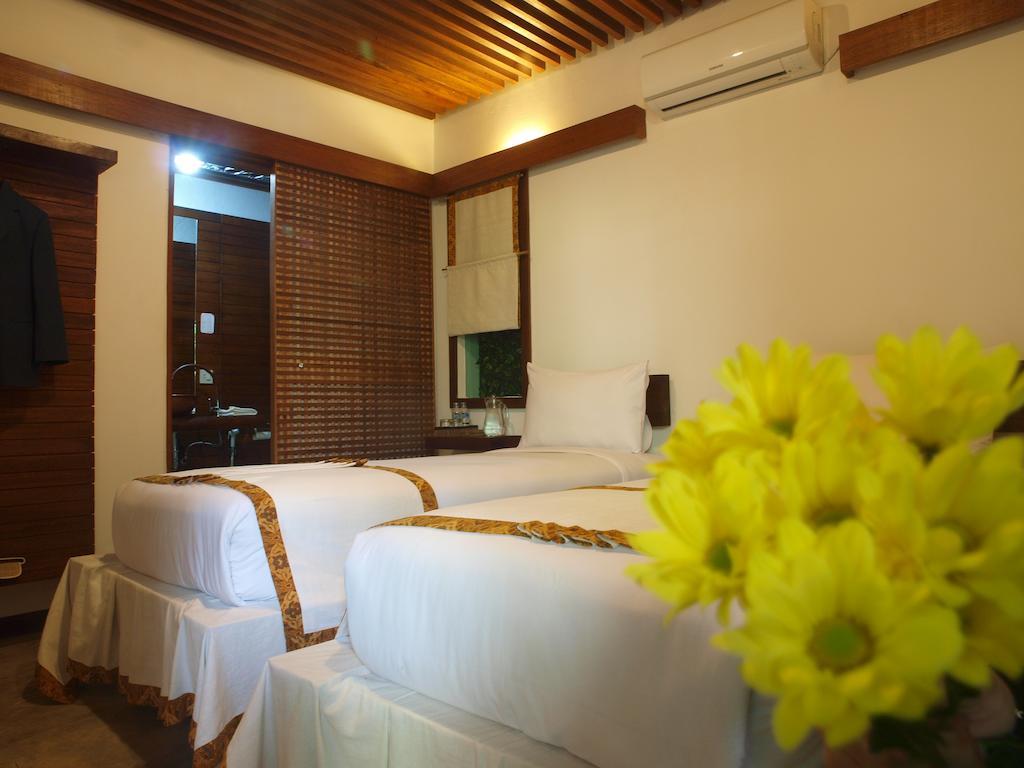 Flores Gallery Hotel Bandung Dış mekan fotoğraf